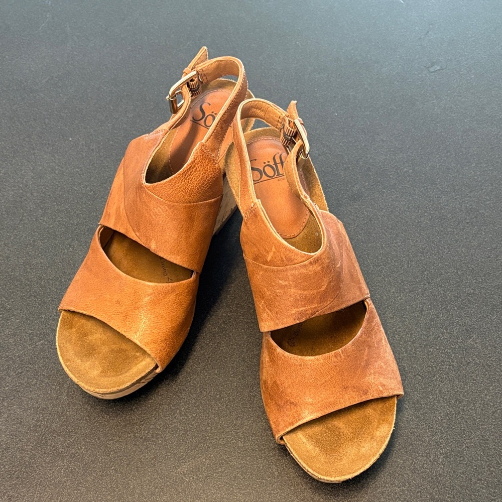 Sofft Cognac Leather Crisscross Open-Toe Slingback Sandals